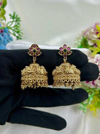 Eshani Traditional Jhumka