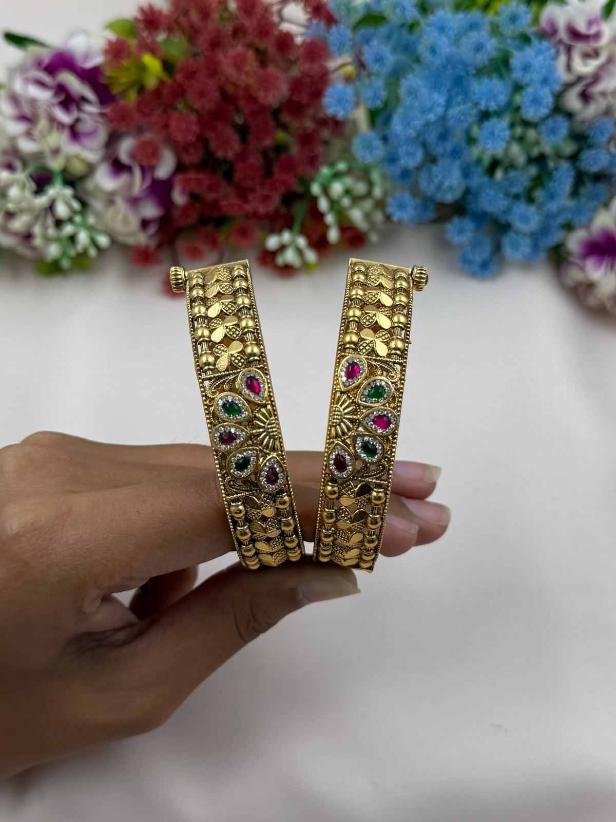 Jinal Premium Chorski Bangles (Openable)
