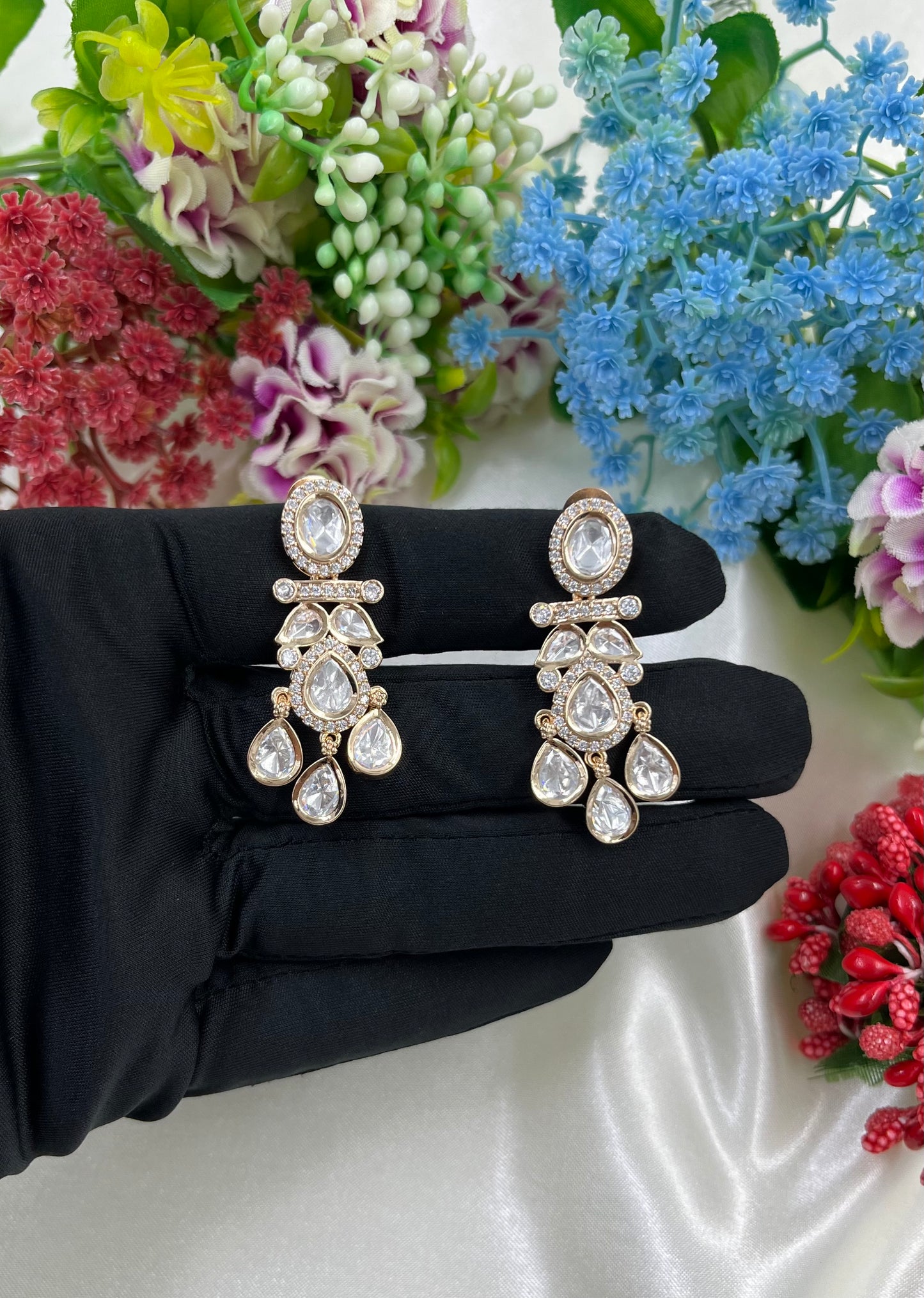 Tarabai Moissanite Kundan Earing
