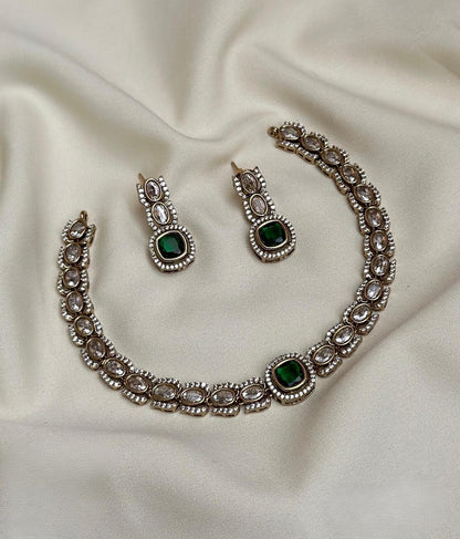 Sem Delicate Victorian Necklace Set