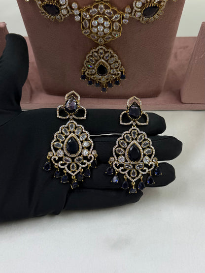 Poorvi Victorian Premium Combo Set