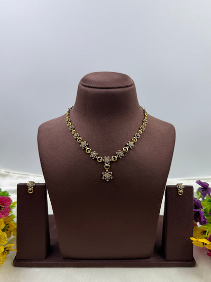 Kritika Victorian Delicate Necklace