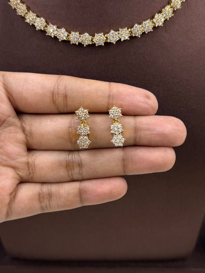 Sandhya Premium Delicate Necklace Set