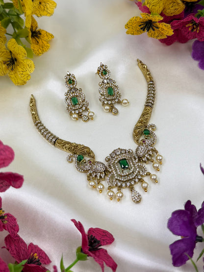 Heer Victorian Traditional Hali Necklace ￼