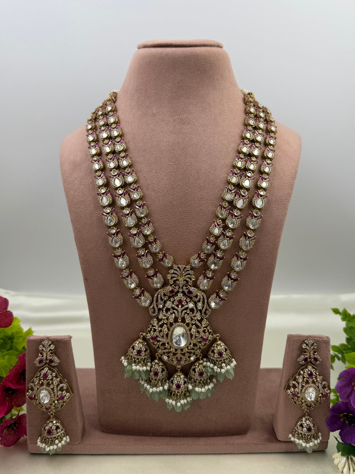 Jasmin Premium Victorian Long Necklace Set
