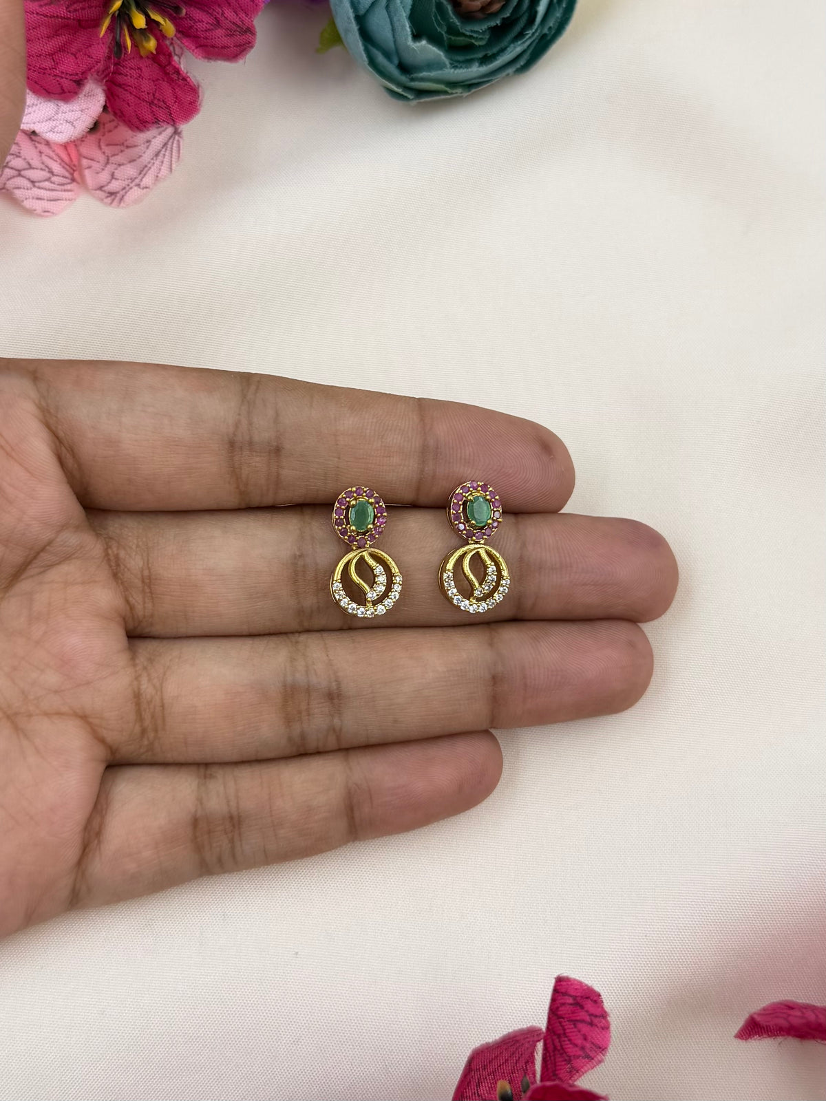 Poonam Traditional Delicate Necklace