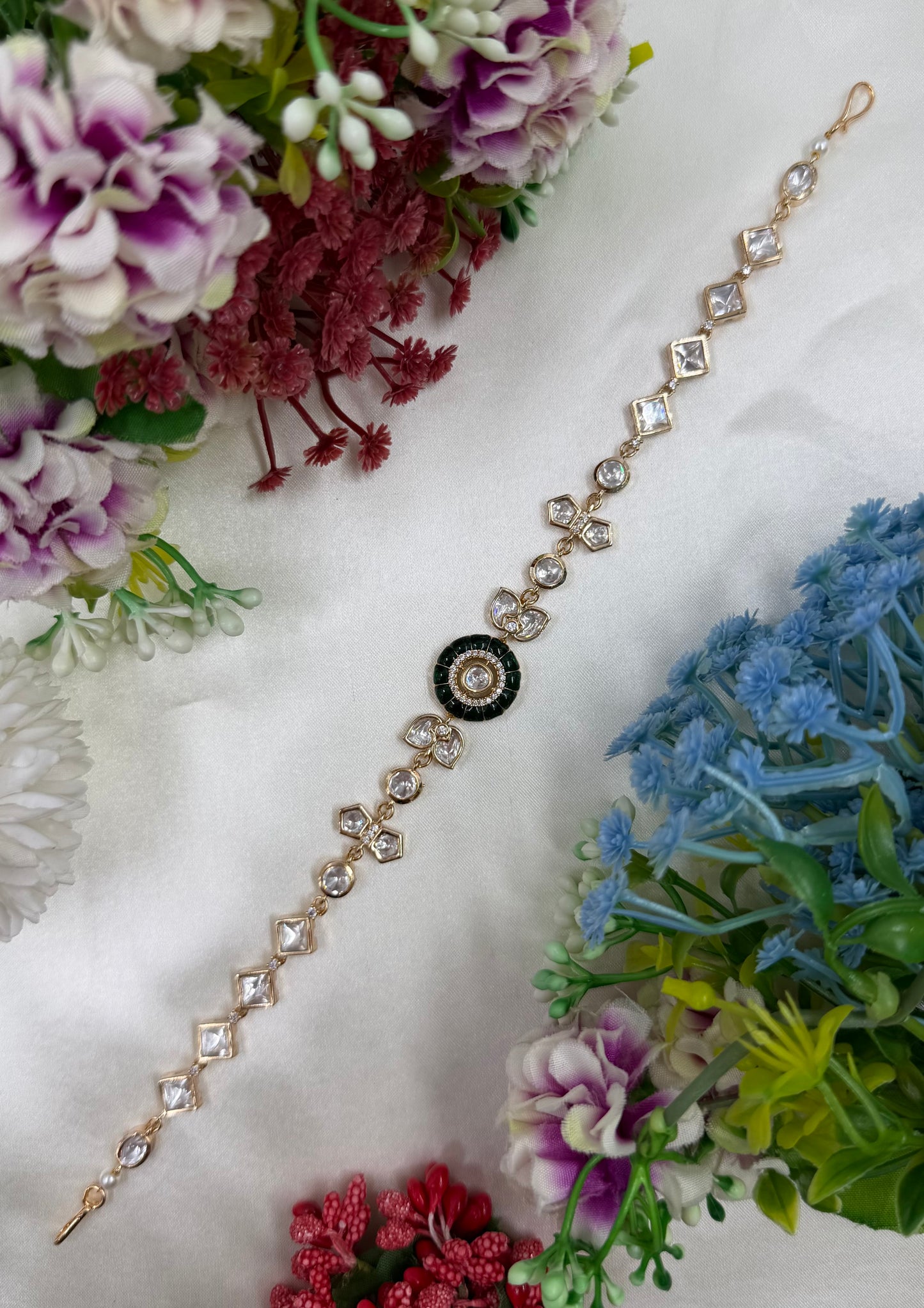 Dhwani Moissanite Sheesh Patti