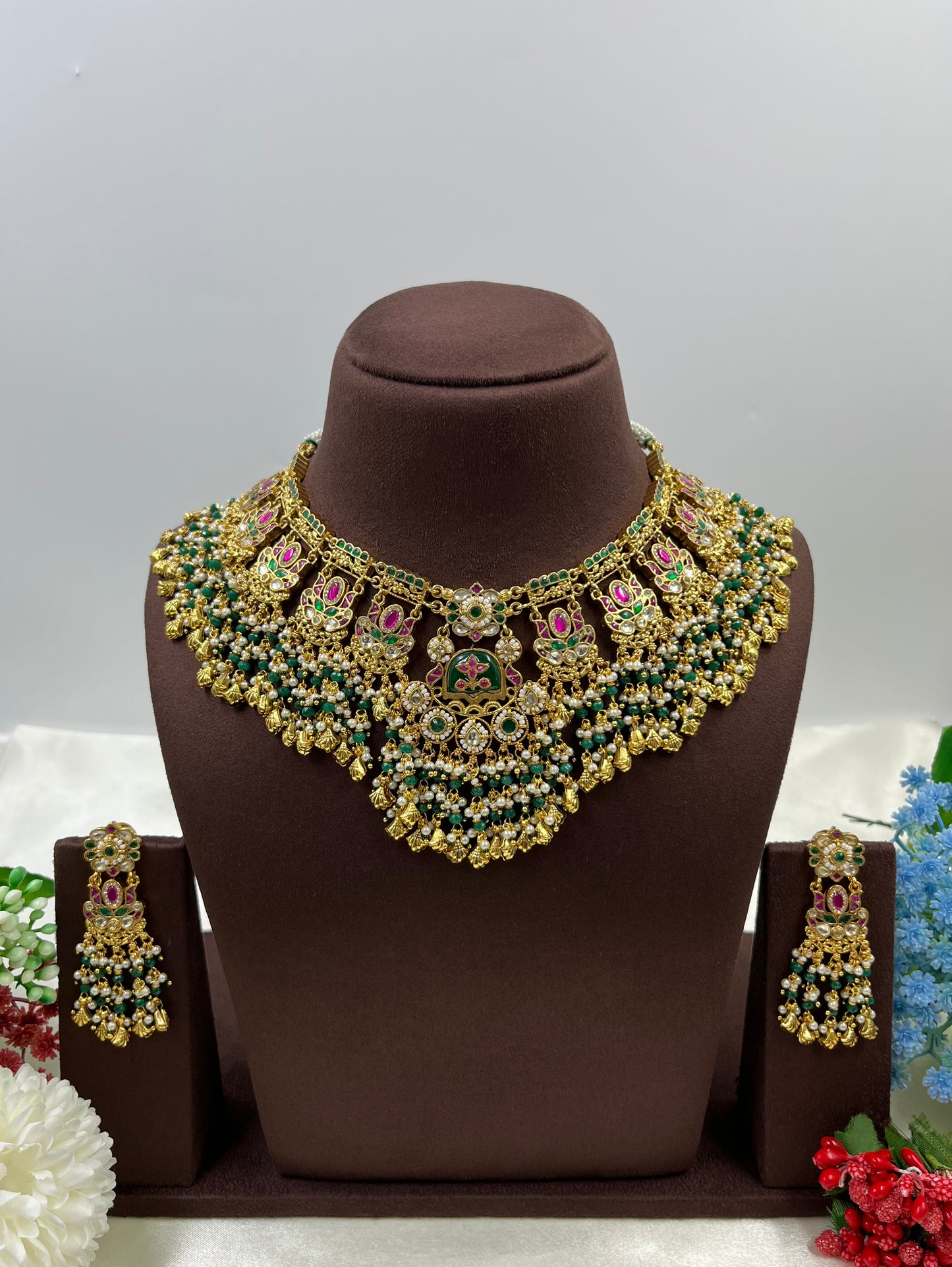 Meher Pachi Kundan Premium Necklace