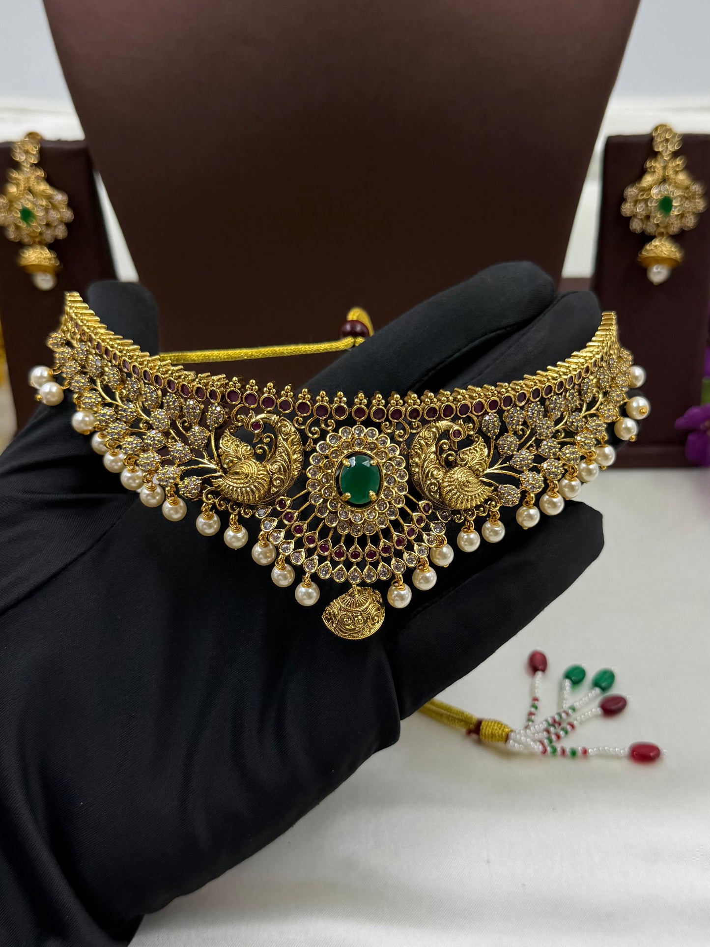 Anita Traditional Choker Necklace Set