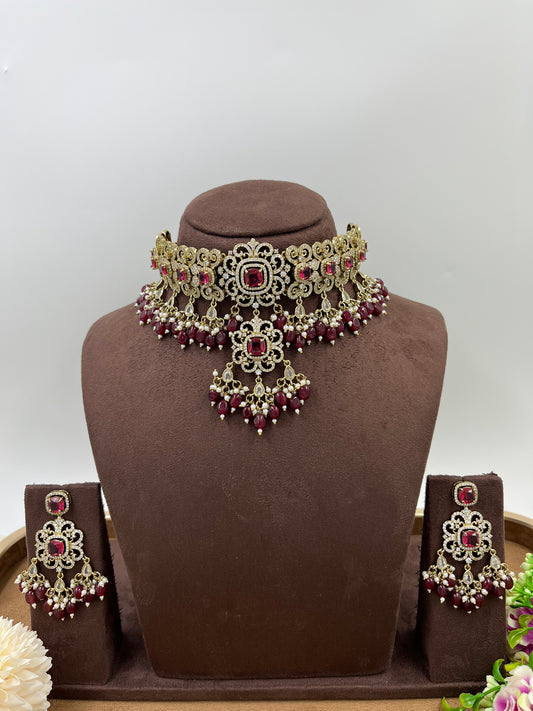 Jwellspire Victorian Necklace