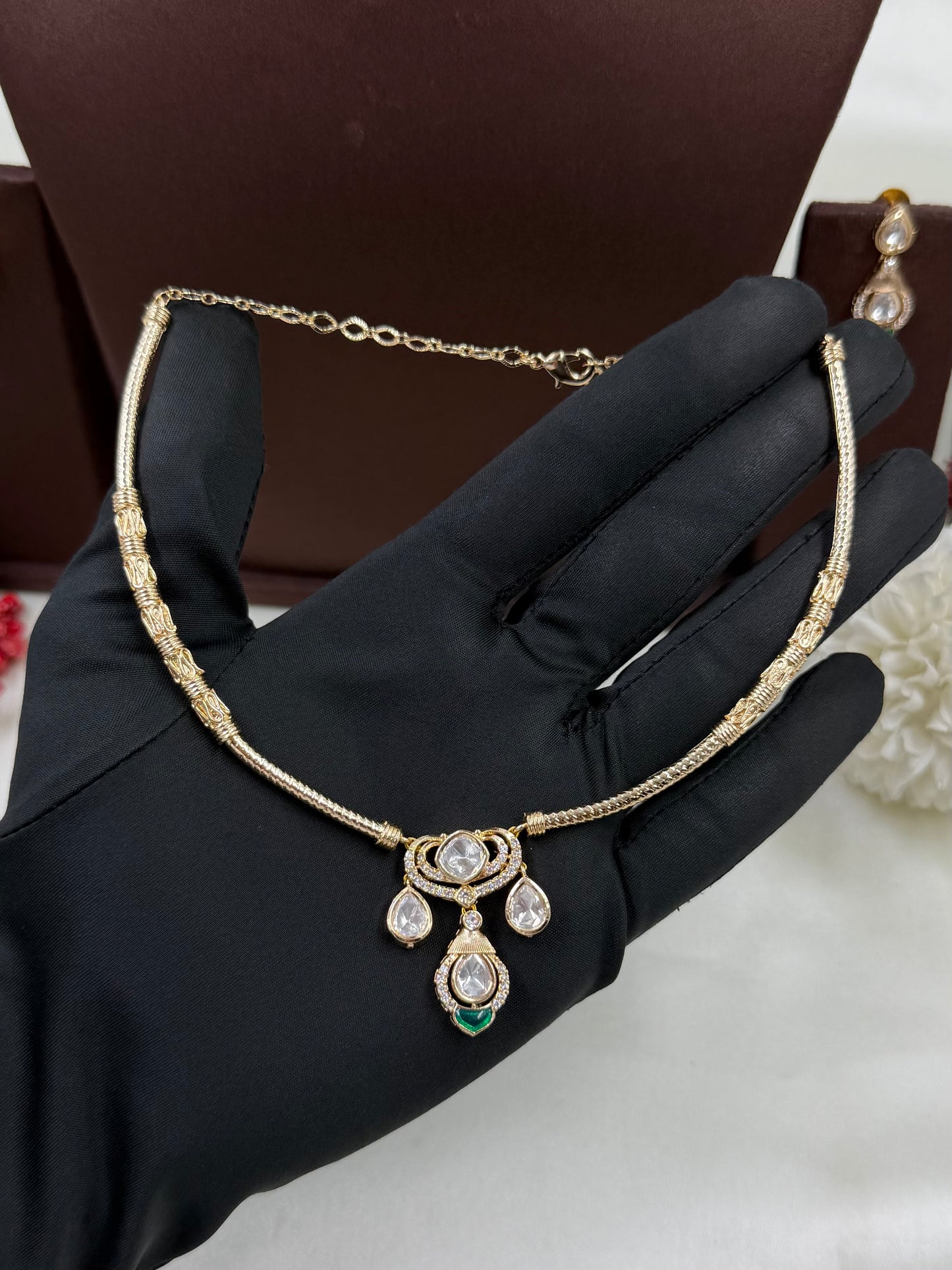 Nora Moissanite Hasli Necklace