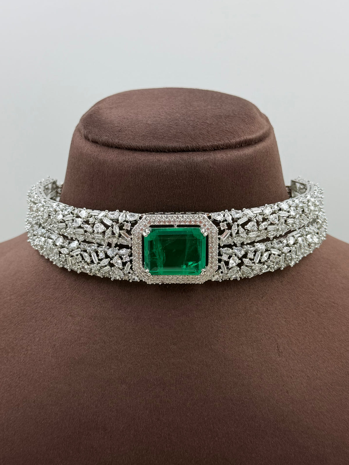 Amanda American Diamond Choker Necklace Set