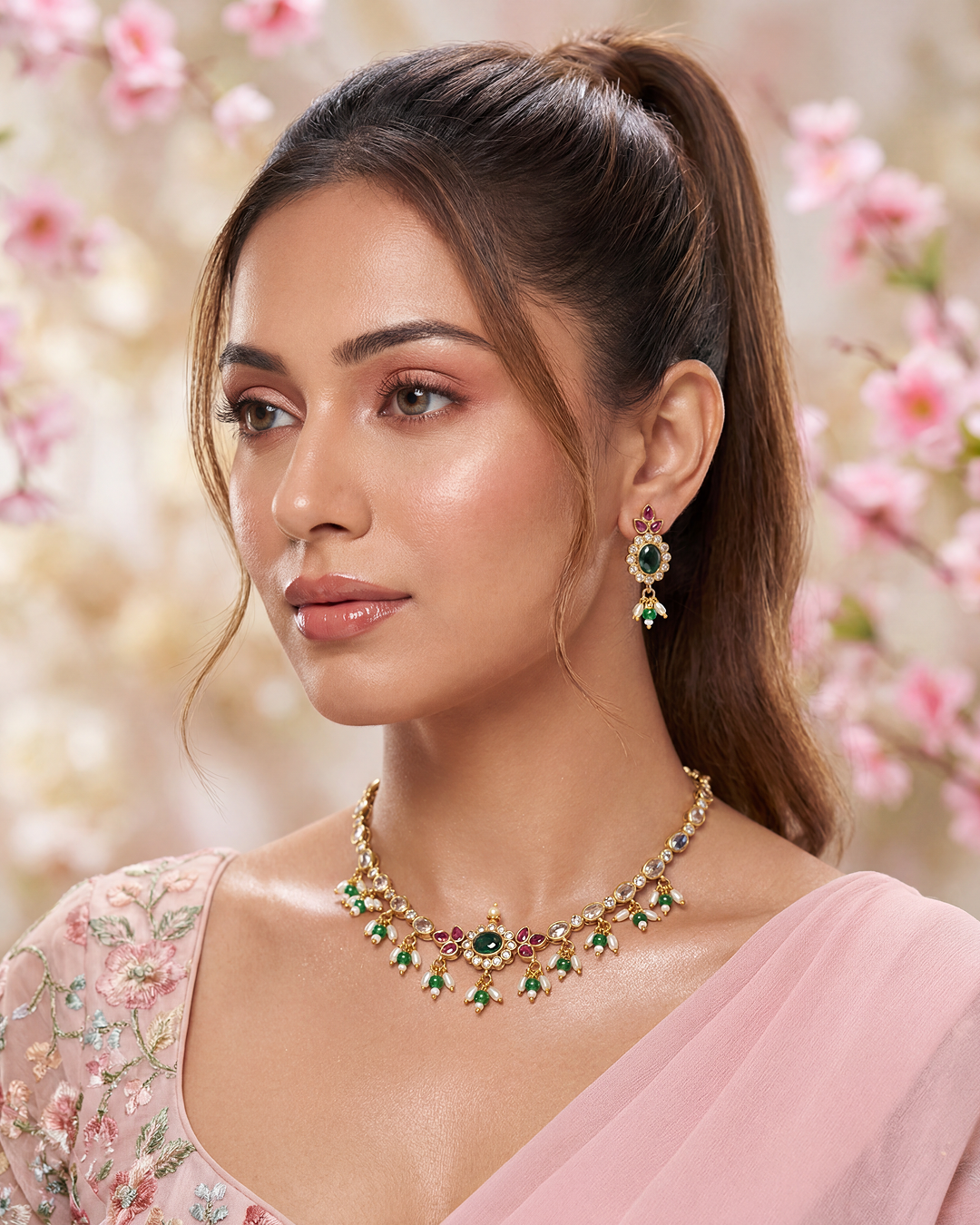 Noor Victorian Delicate Necklace