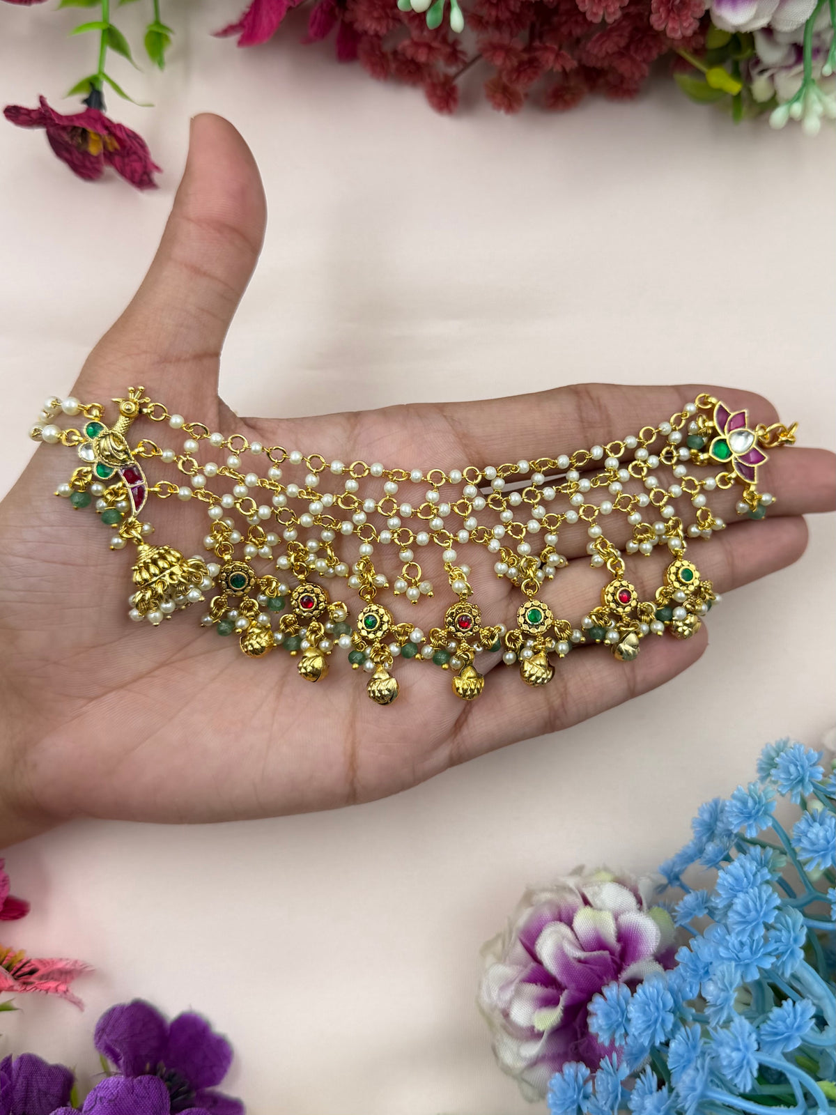 Soumya Pachi Kundan Ear Chain