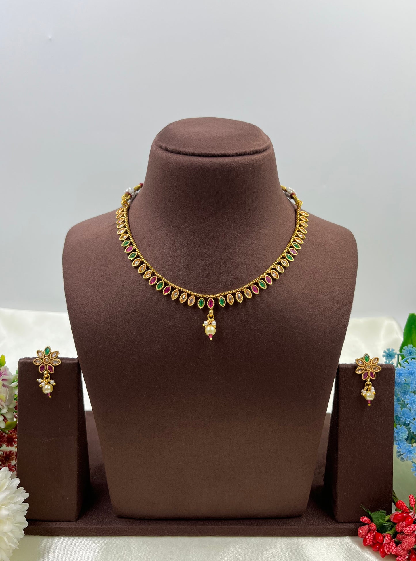 Nisha Delicate Traditional Necklace
