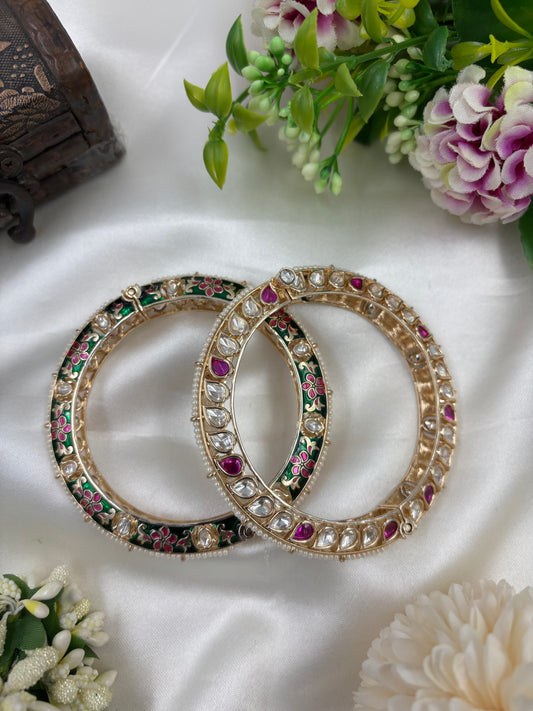 Diksha Moissanite Kundan Bangles