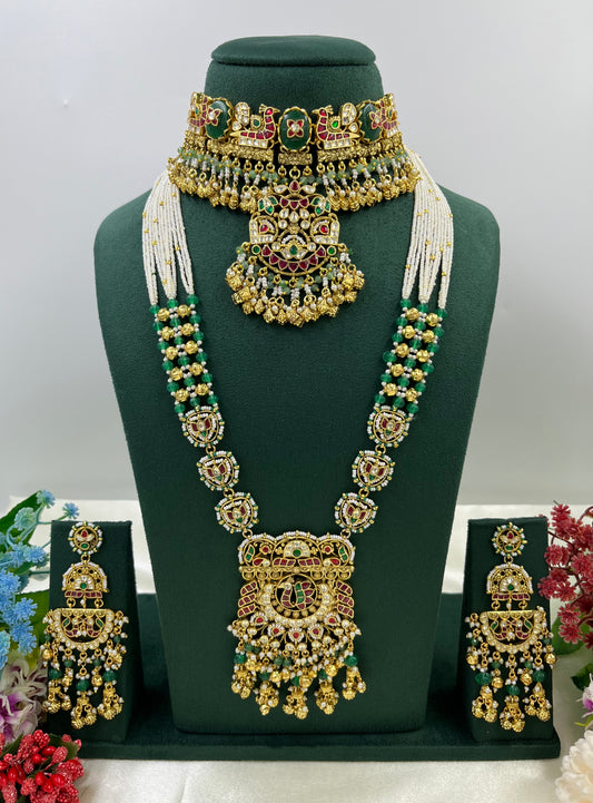 Ahilya Pachi Kundan Combo Set