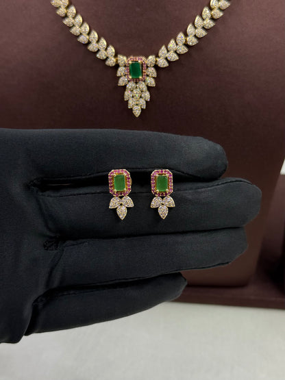 Gauri Victorian Delicate Necklace