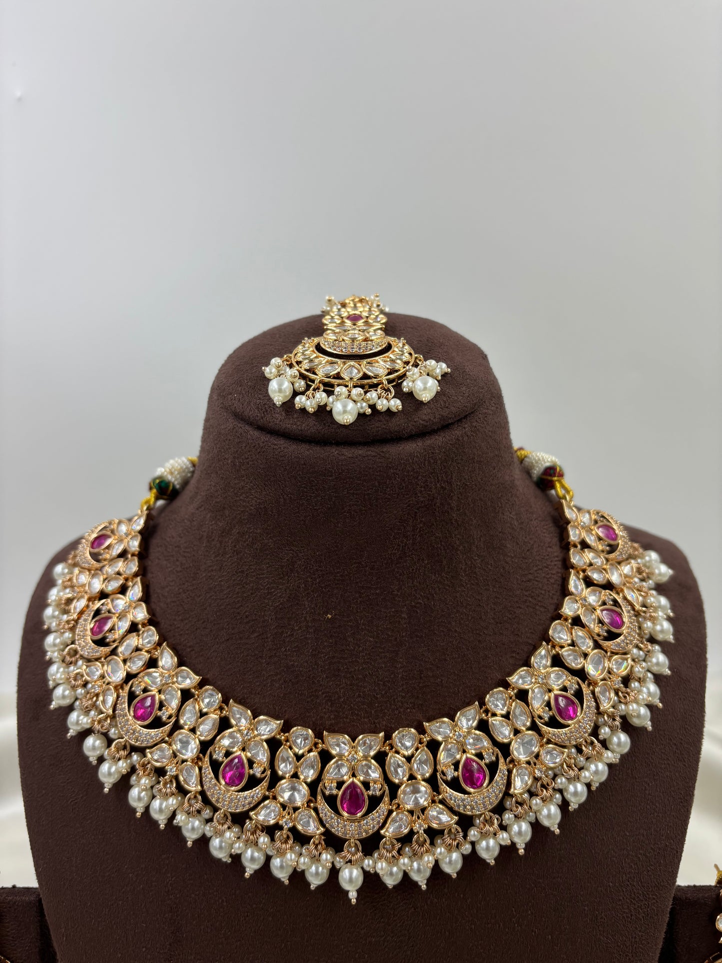 ZEENAT MOISSANITE KUNDAN PEARL NECKLACE SET