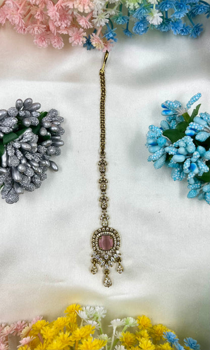 Diya Victorian Mang Tika