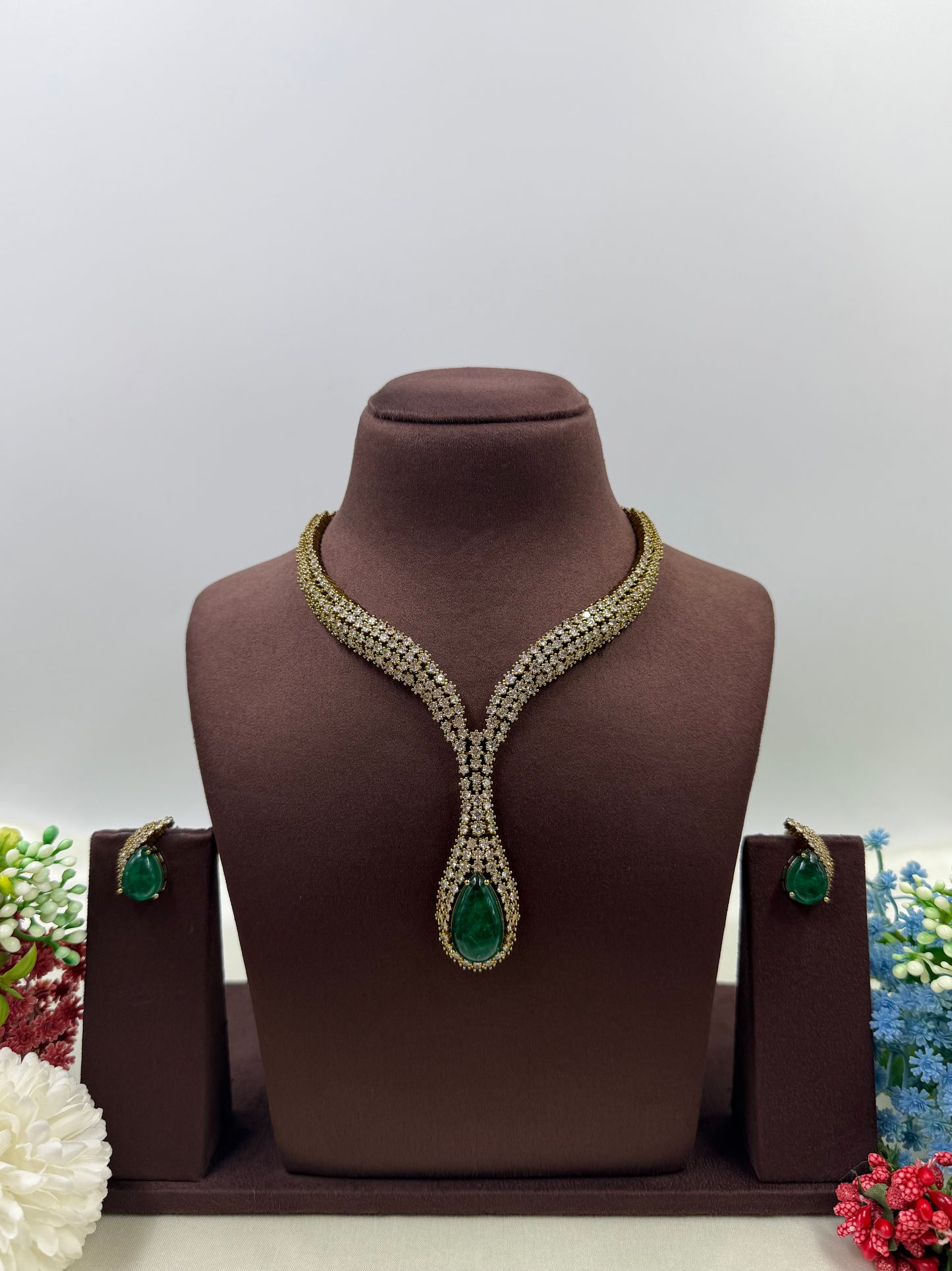 Rashamika Victorian Necklace