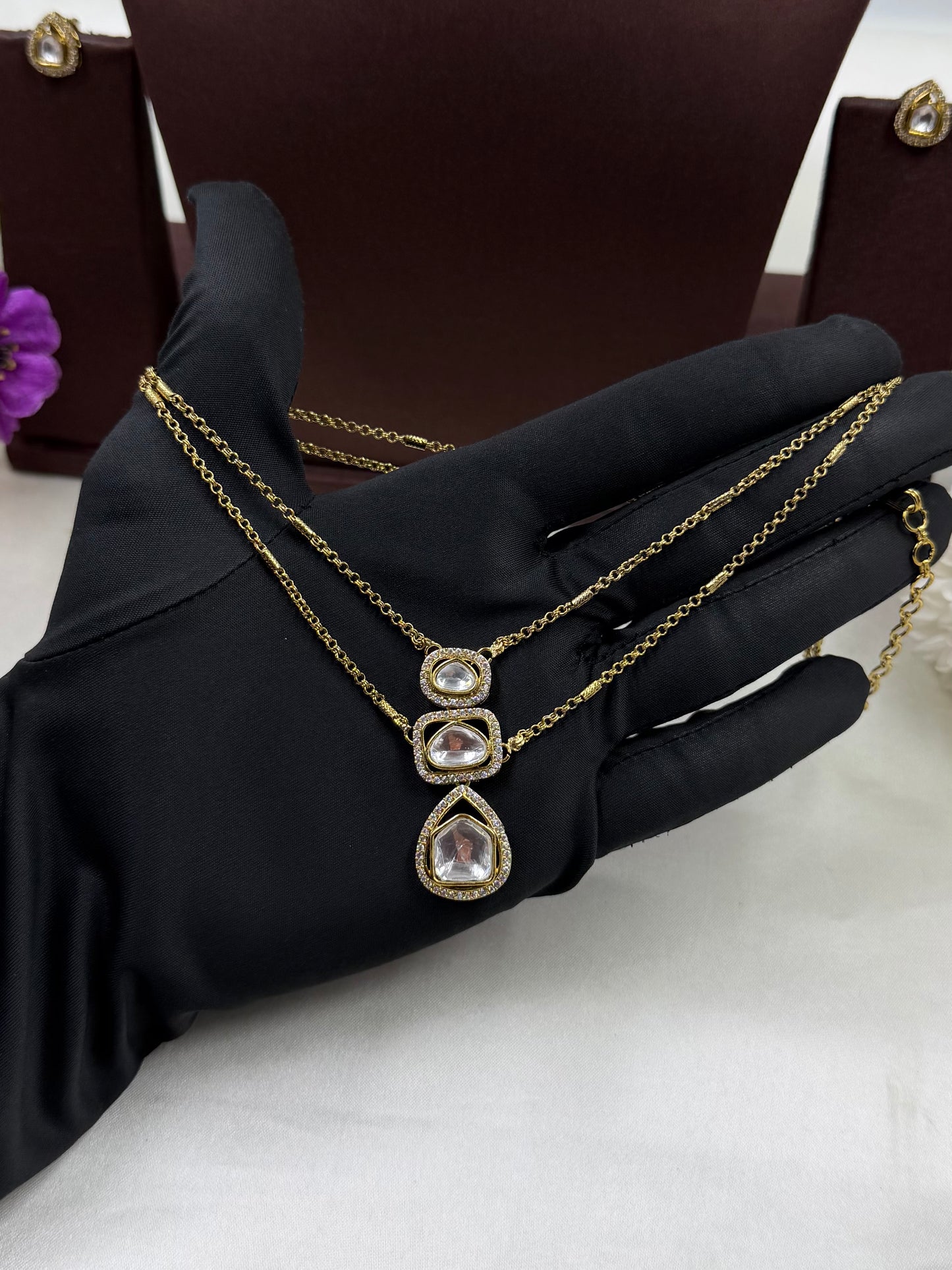 Sheetal Drop Victorian chain Pendant