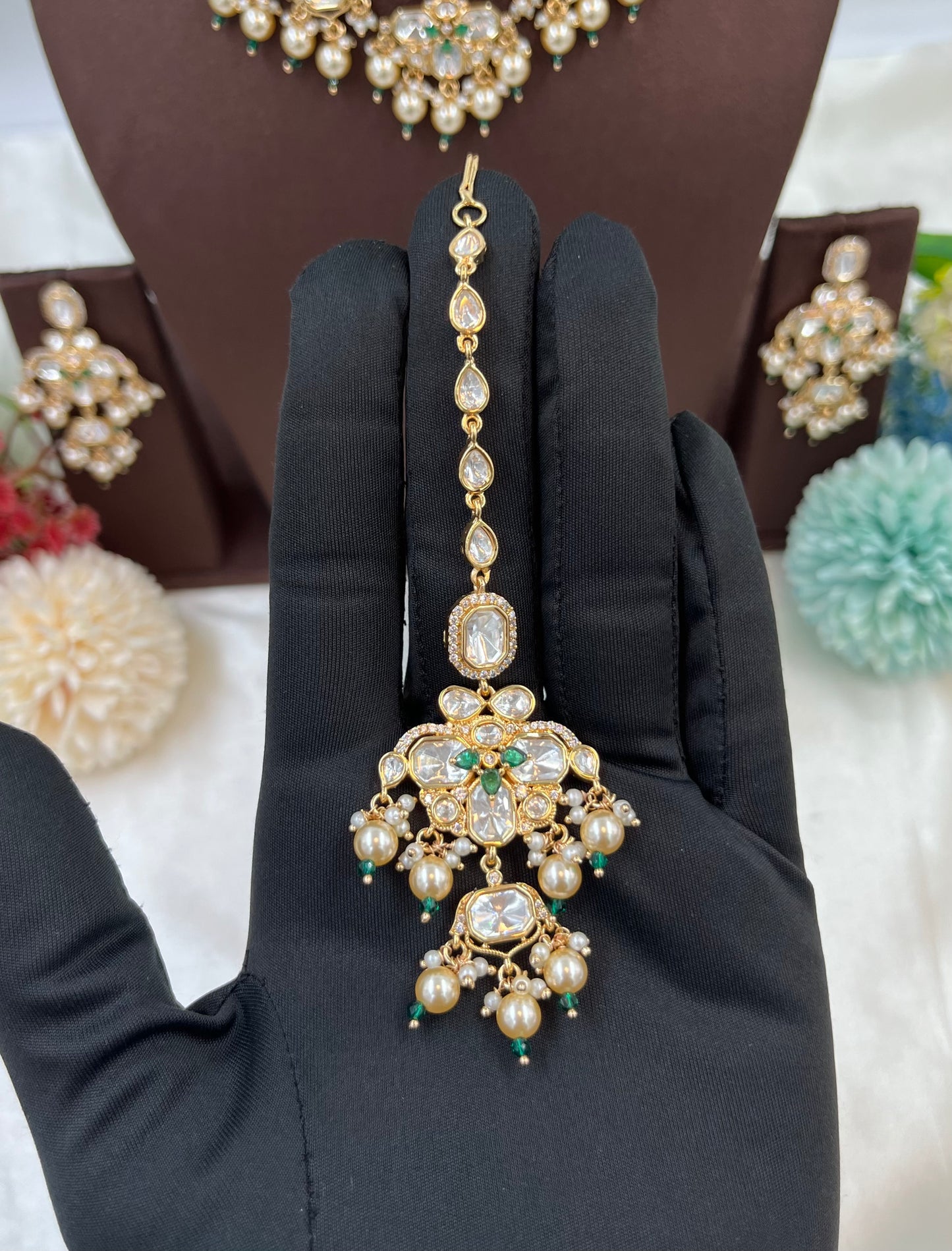 Noor Nazaakat Moissanite Kundan Necklace