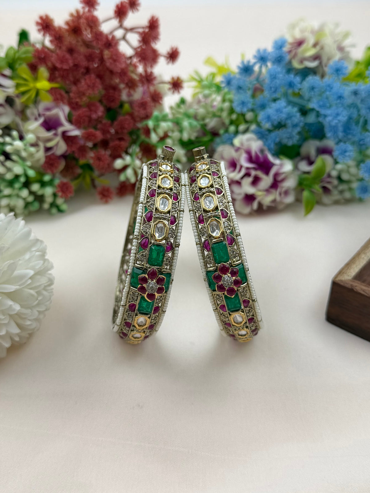 Tanishka Victorian Bangles ( Openable)
