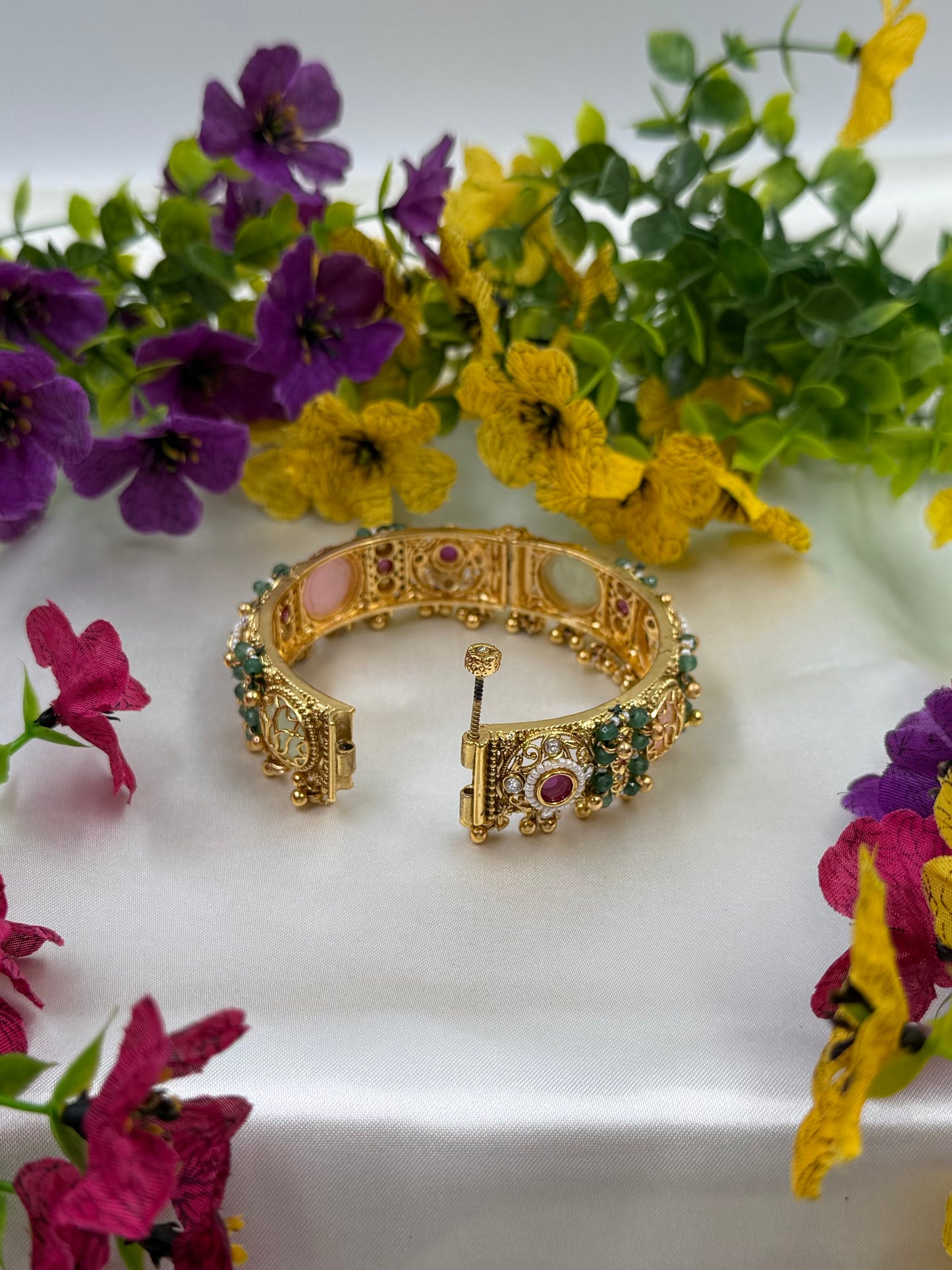 Swara Heritage Bangles (Openable)