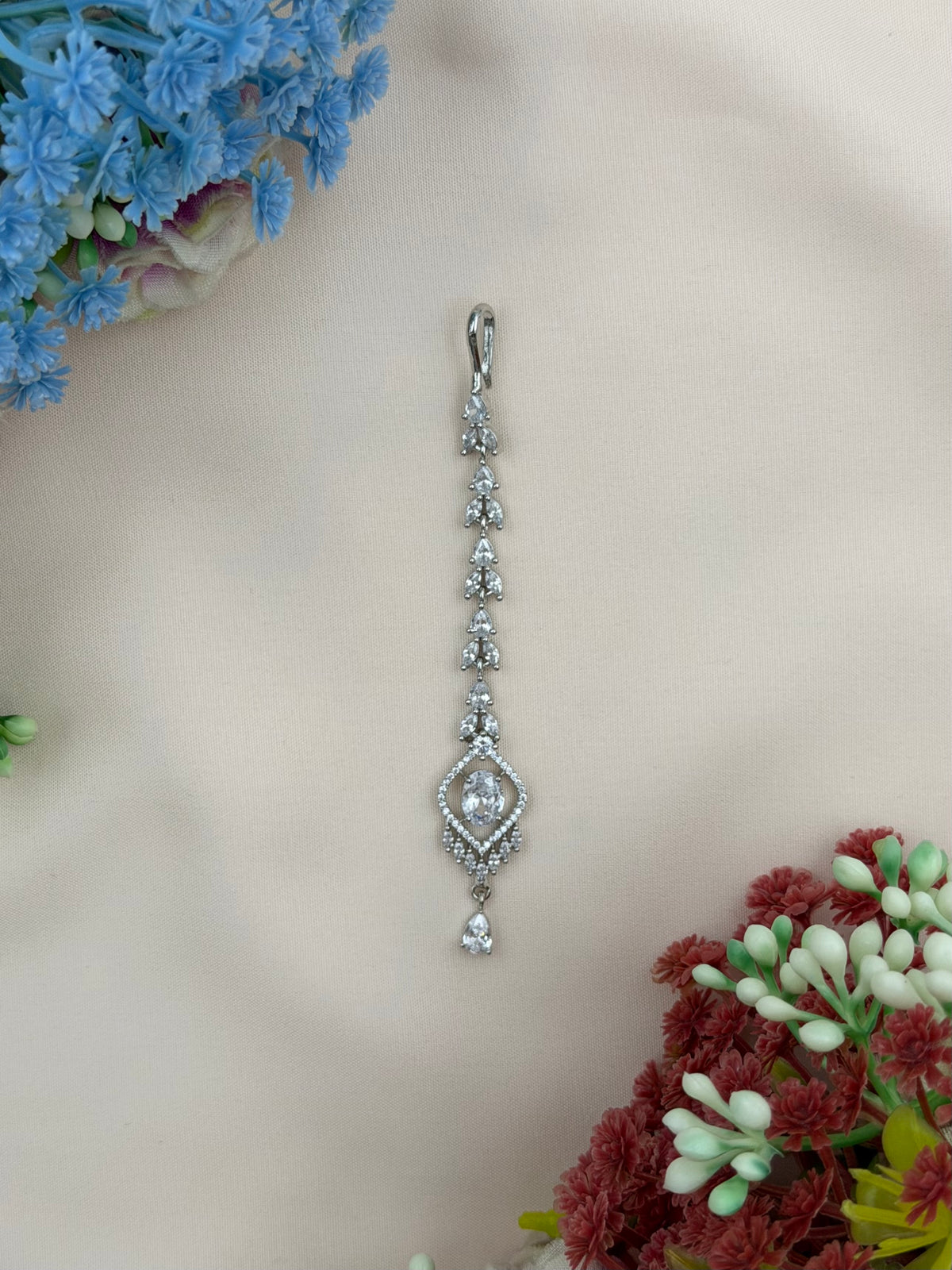 Luna American Diamond Mang Tika