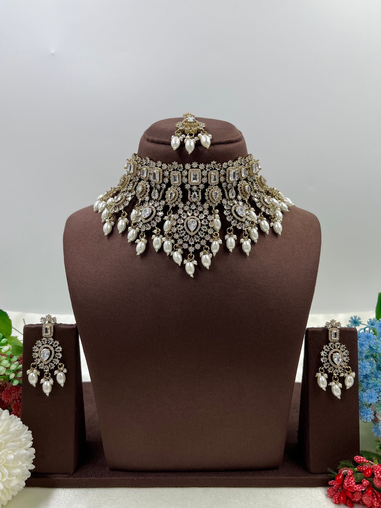 Luna Victorian Choker Necklace Ser