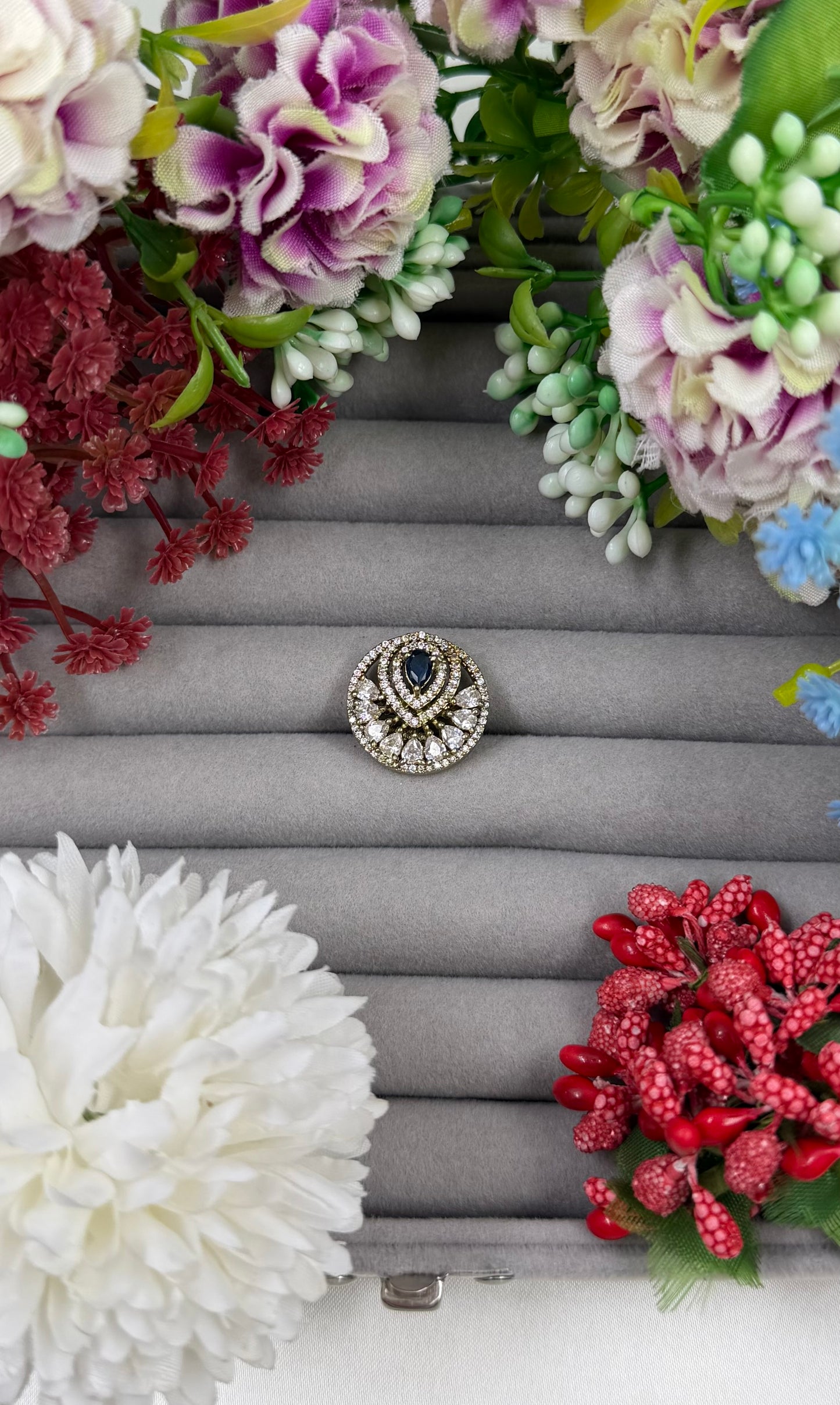 Jiya Victorian Ad Ring