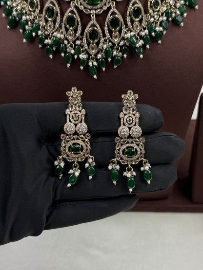 Vinita Victorian Choker Necklace Set