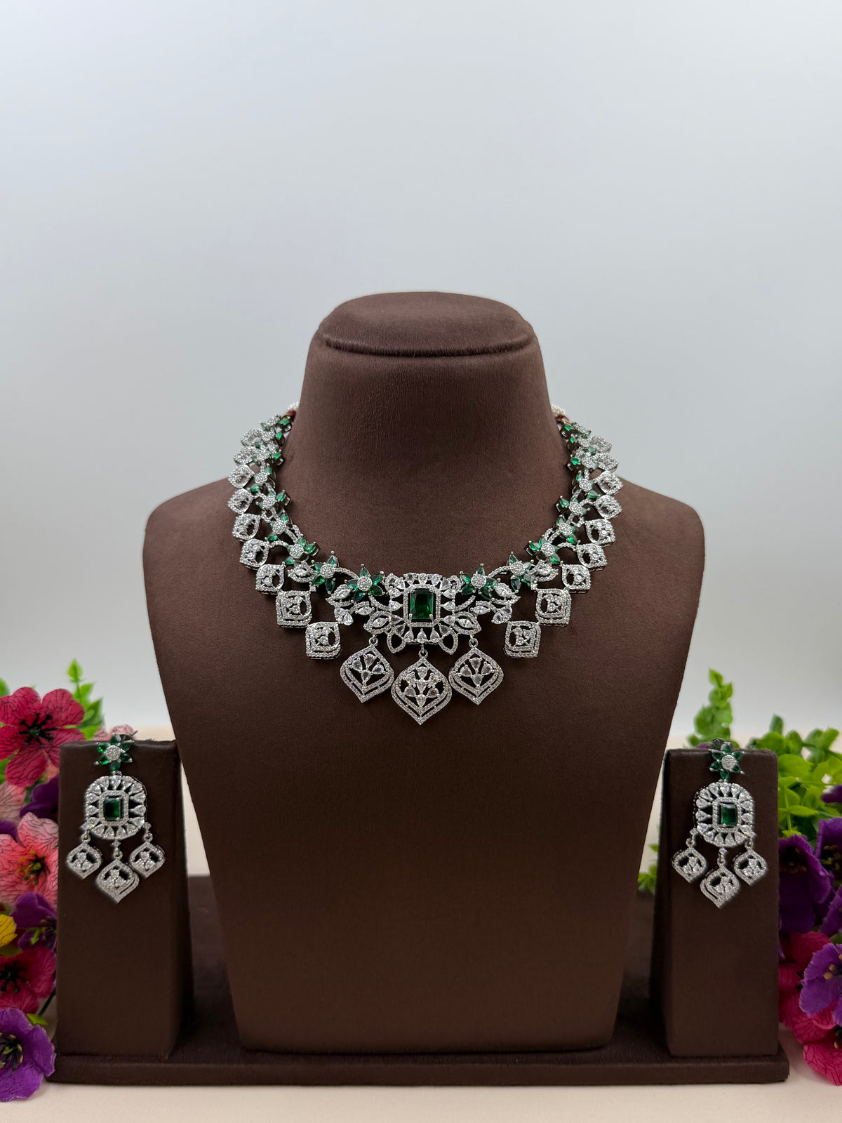 Cynthia American Diamond Necklace Set