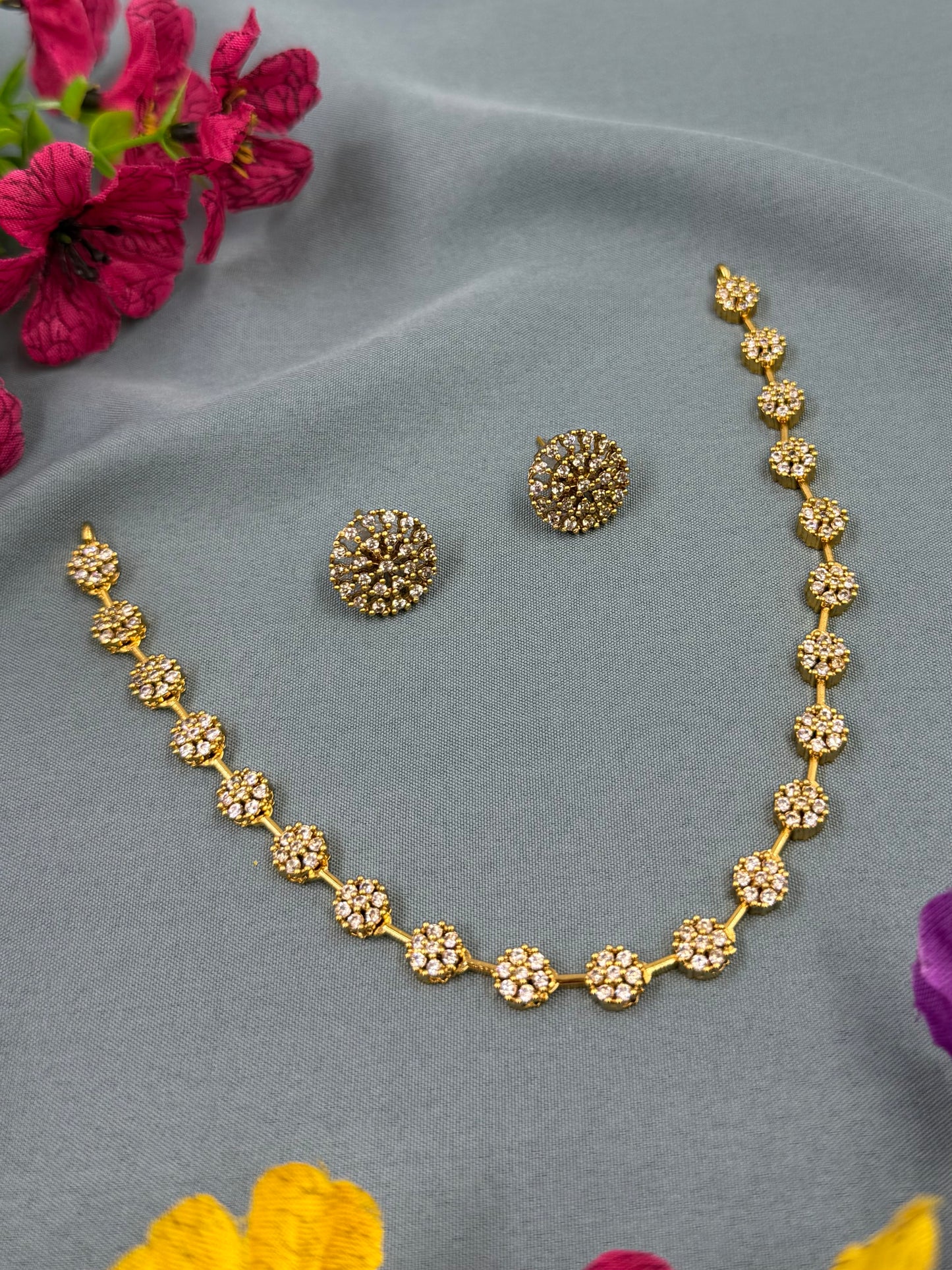 Lata Traditional Necklace