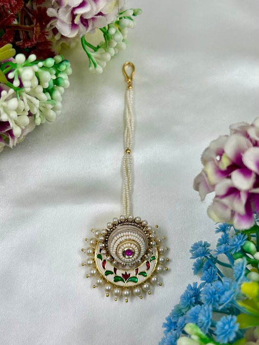 Madhavi Traditional Mang Tika