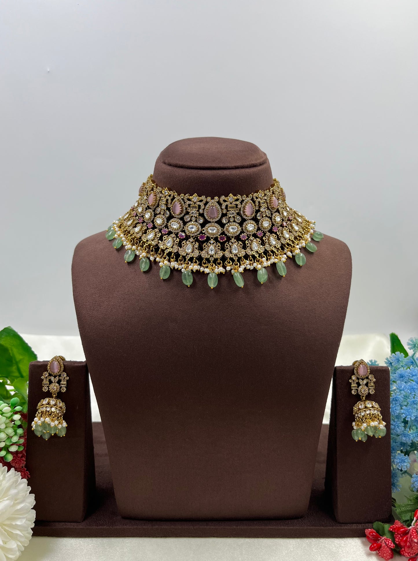 Chitra Victorian Choker Necklace