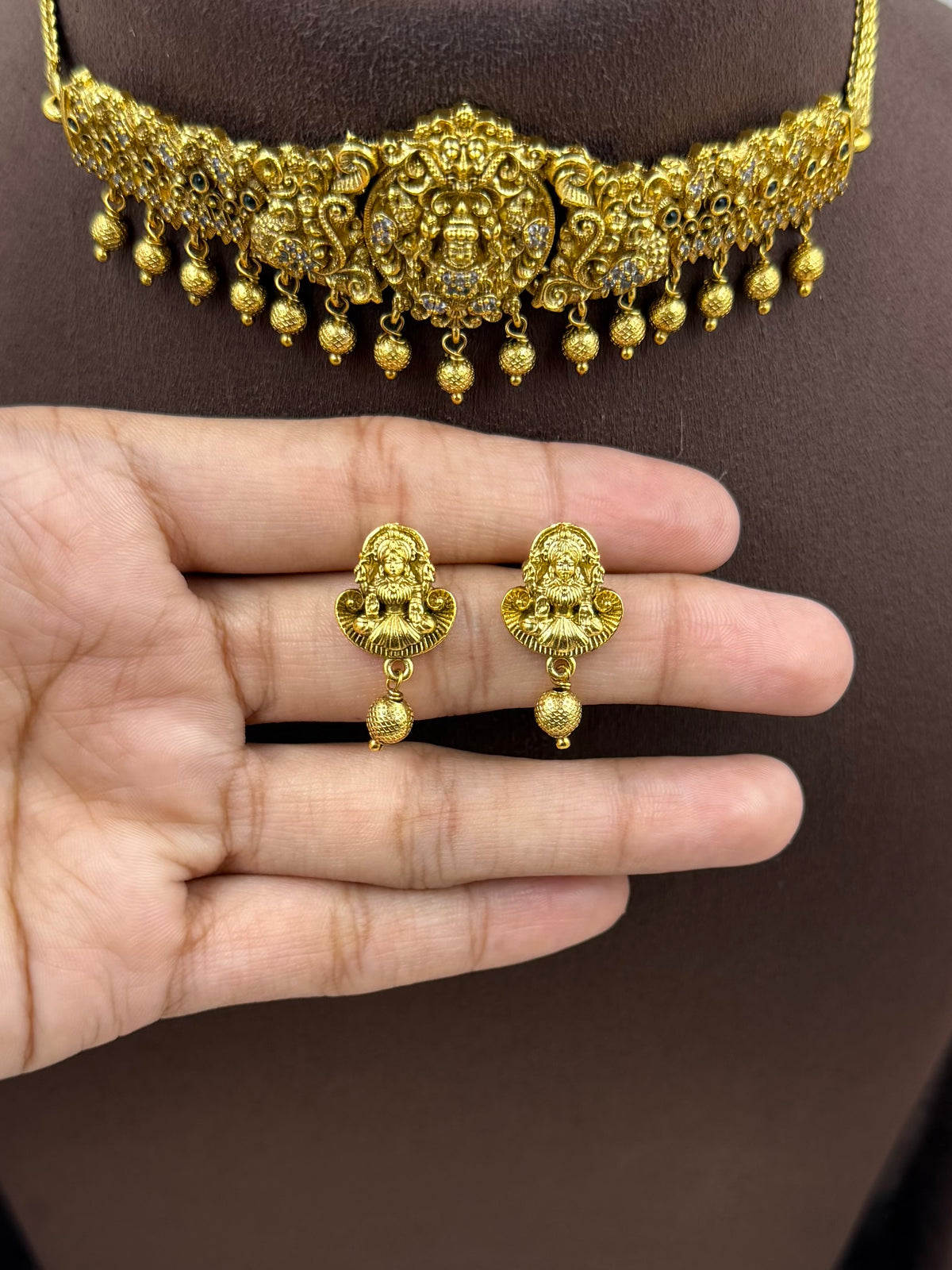 Pallavi South Temple Choker Set