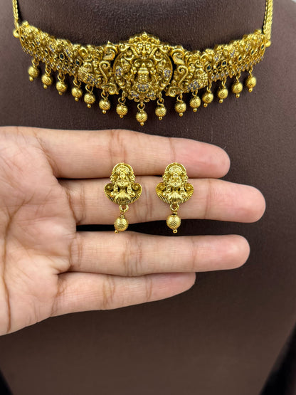 Pallavi South Temple Choker Set