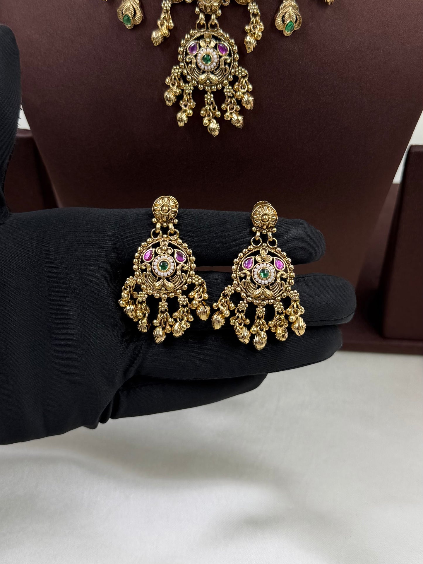 Ritu Heritage Delicate Necklace Set