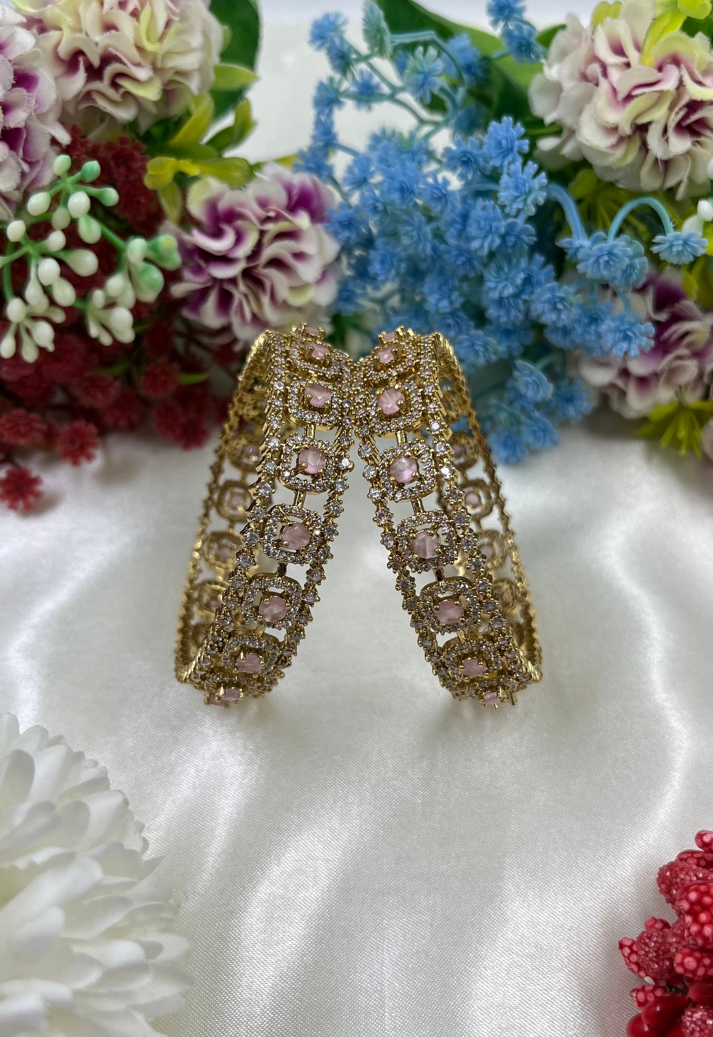 Usha Victorian Premium Bangles