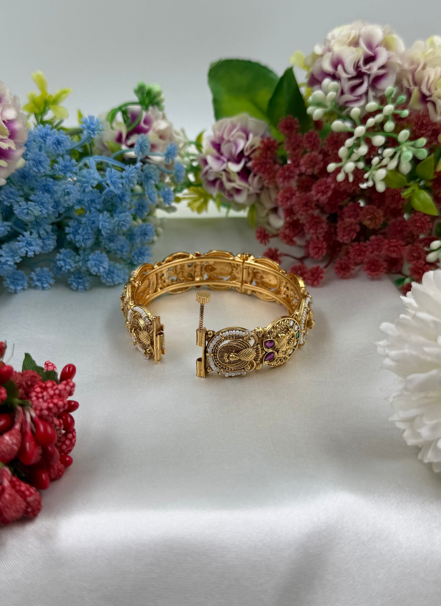Nupura Heritage Bangles (Openable)