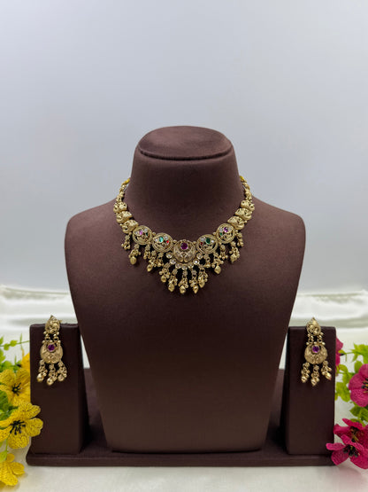 Shreya Heritage Delicate Necklace Set