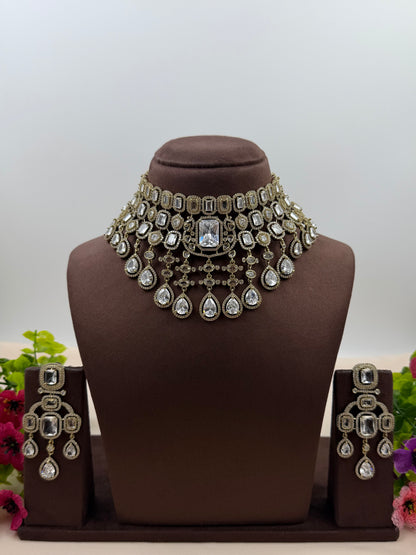 Tanvi Victorian Choker Necklace Set