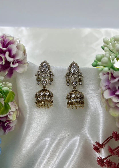 Ria Ad Victorian Earing