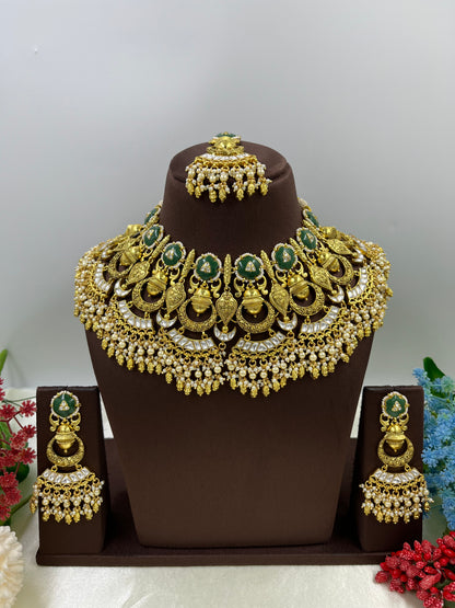 Heritage Pachi Antique gold Semi Bridal Necklace.