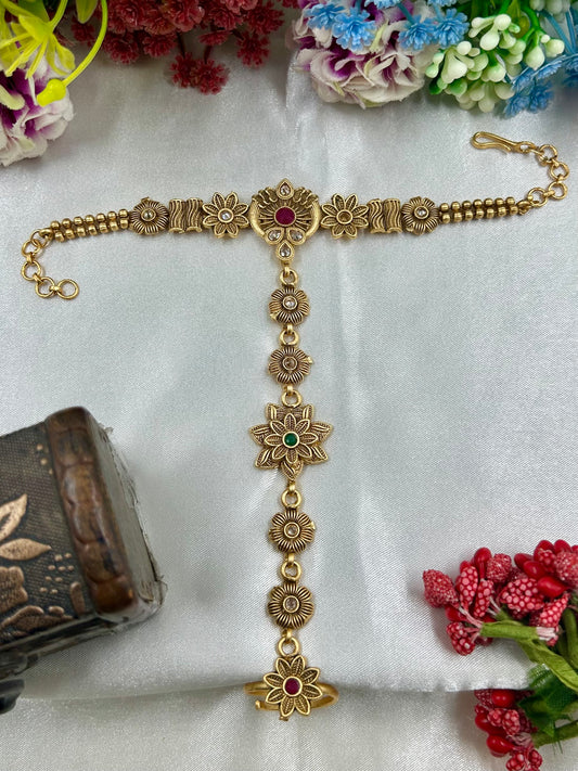 Harshada Traditional Hath Panja (One Pis)