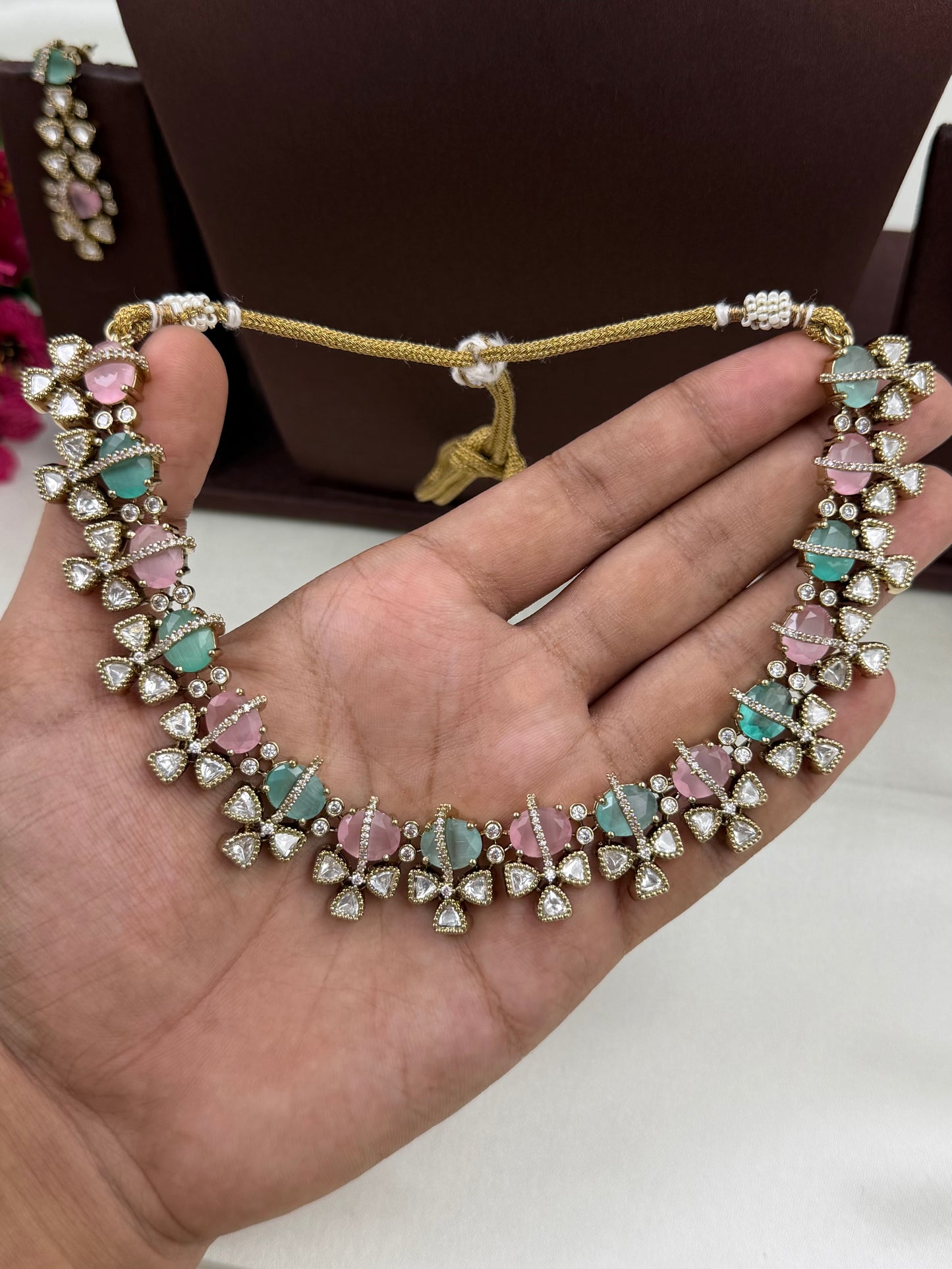 Shobha Premium Victorian Necklace Set