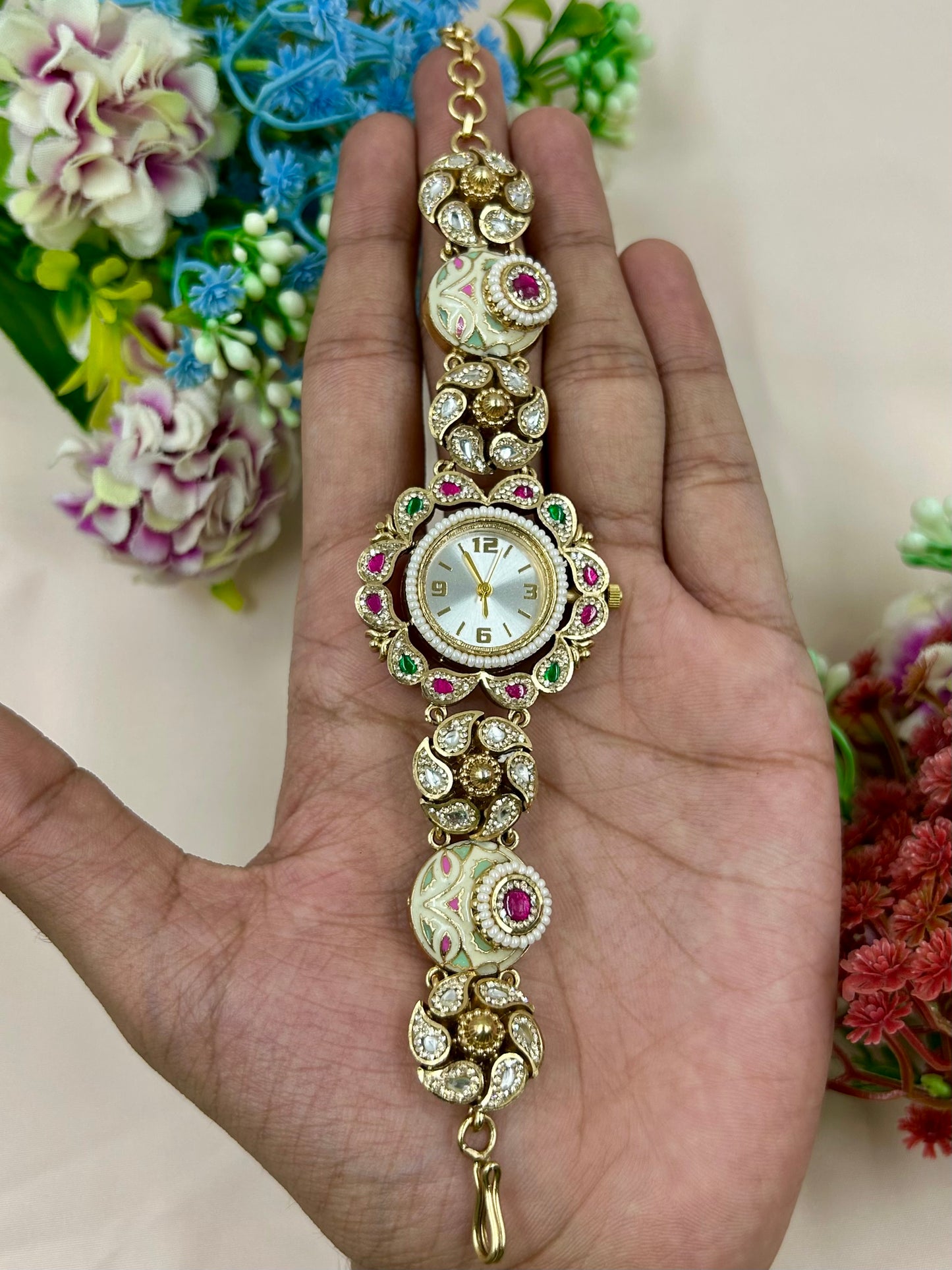 Yukta Premium Chorski  Watch