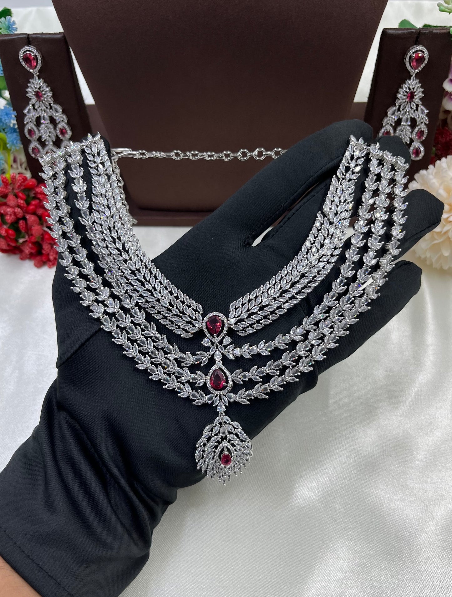 Noble Premium Ad Necklace